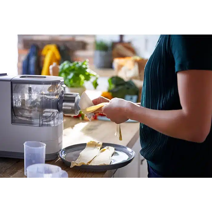 vrs_3e57bd423ff5cc6026b11933d6806295e9aaca99 מכונת פסטה מבית PHILIPS פיליפס דגם 19/HR2345 צבע לבן