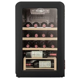 מקרר יין 16 בקבוקים Landers לנדרס בעיצוב רטרו דגם LA70RW שחור עם מדפי עץ