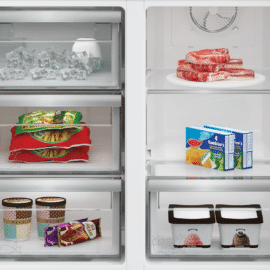 מקרר 4 דלתות Blomberg בלומברג KQD1623GW זכוכית לבנה