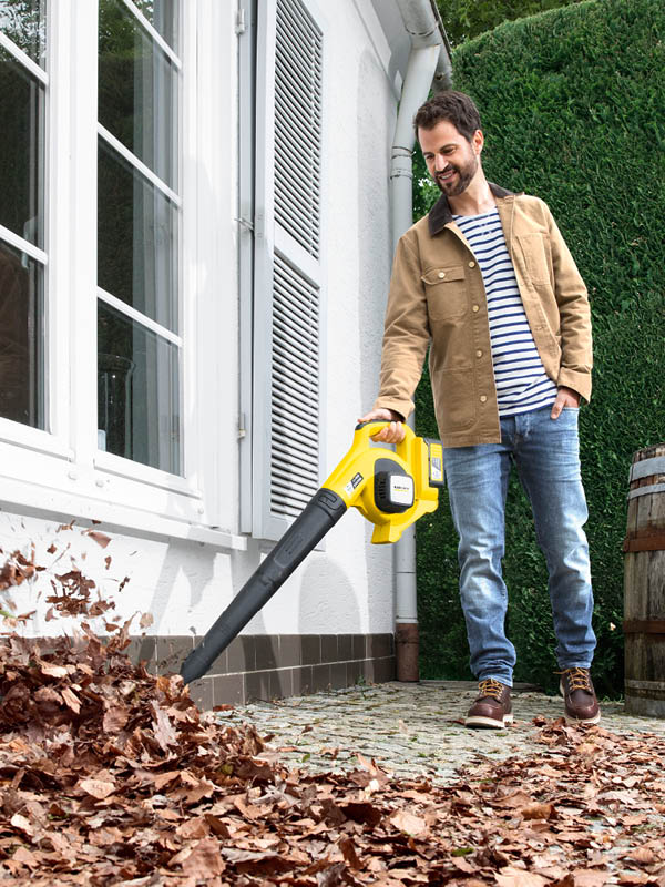 lbl4-11 מפוח עלים אלחוטי Karcher קרשר דגם LBL2 - אחריות לשנה ע׳׳י דן שלדן היבואן הרשמי