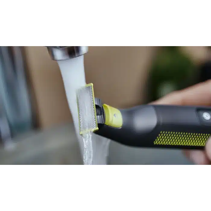 b1b4343fe0a942ba9532aecc01125fc5 מכונת גילוח פנים OneBlade Pro פיליפס PHILIPS דגם - QP6506/15